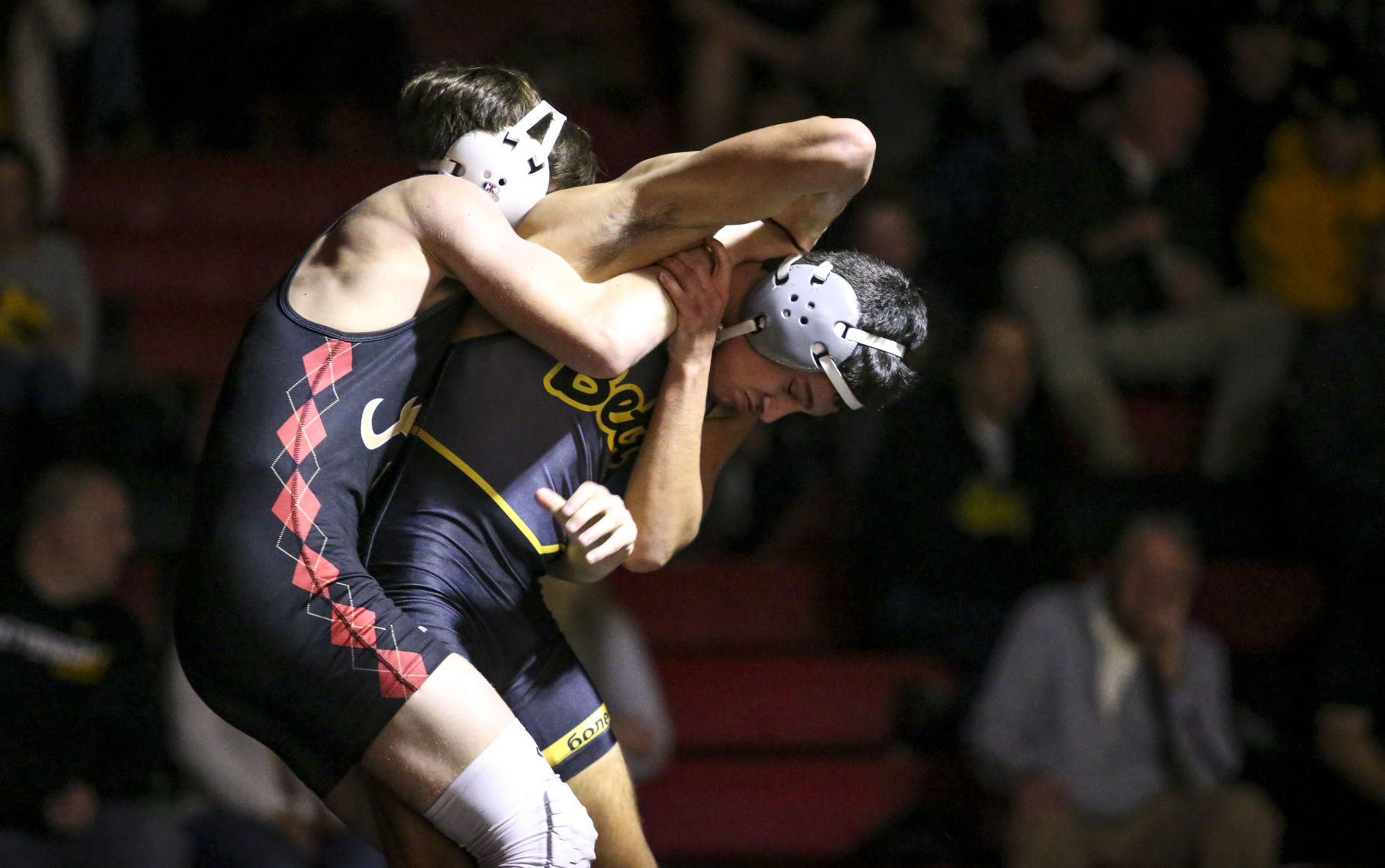 012418-BETTENDORF-ASSUMPTION-WRESTLING-019